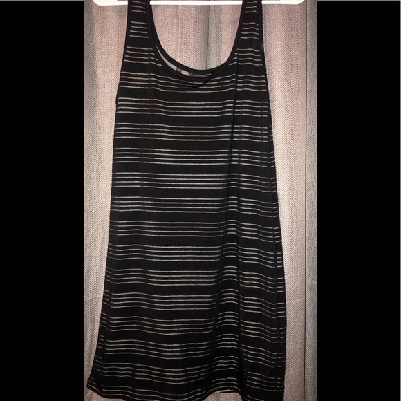 GUESS mini tank dress. - Picture 4 of 6